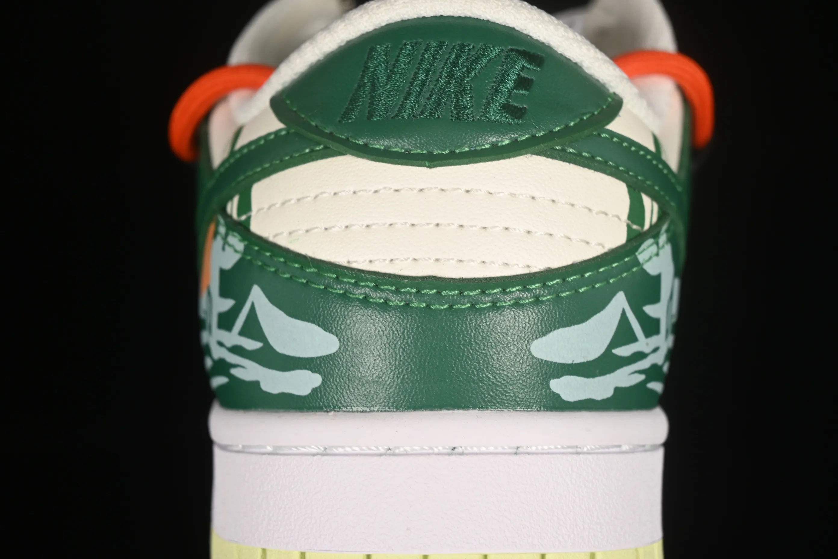 All Categories Nk SB Dunk Series Nk SB Dunk Low Low-top sneakers Nk Dunk Low "Year of the Dragon" Year of the Dragon limited theme SB low-top casual sneakers DD1503-600
